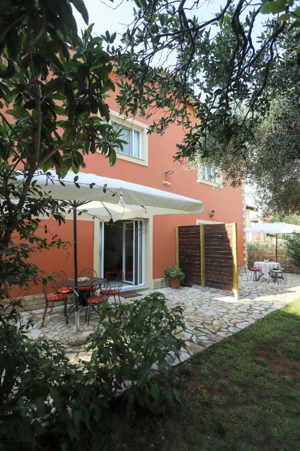 George'S Sweet N' Cozy Maisonette In Ipsos Corfu Exterior photo