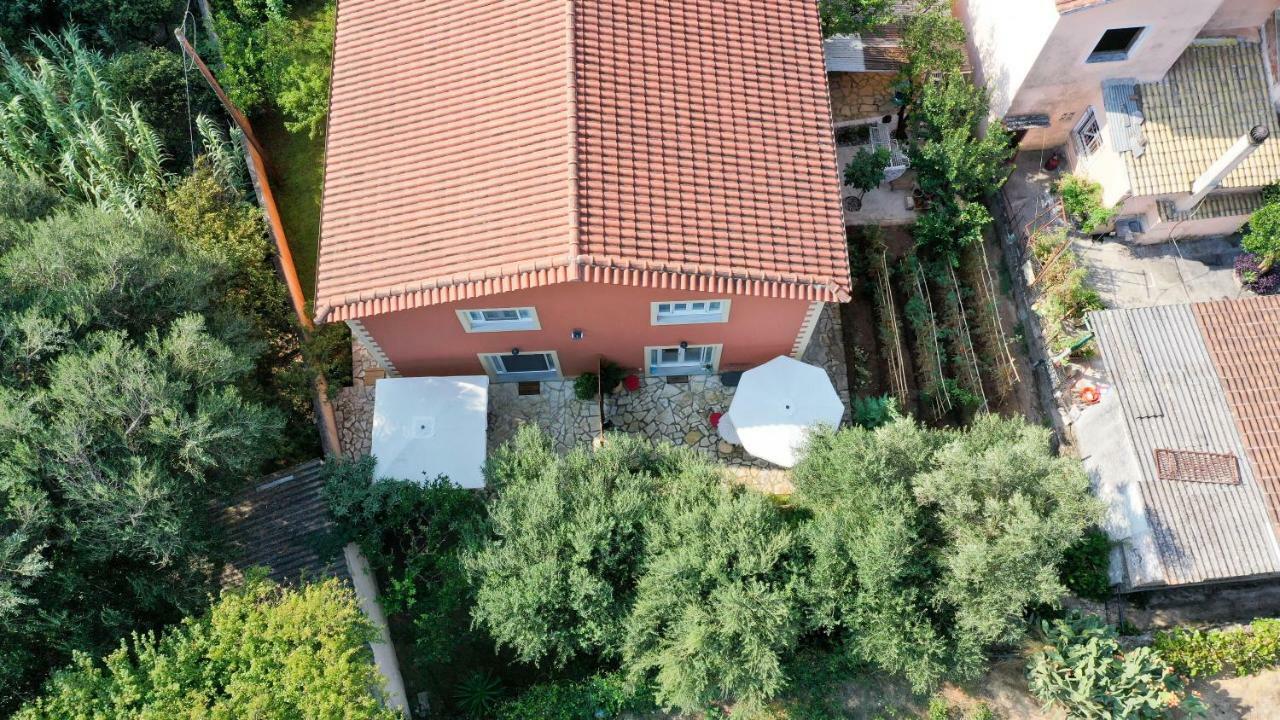 George'S Sweet N' Cozy Maisonette In Ipsos Corfu Exterior photo